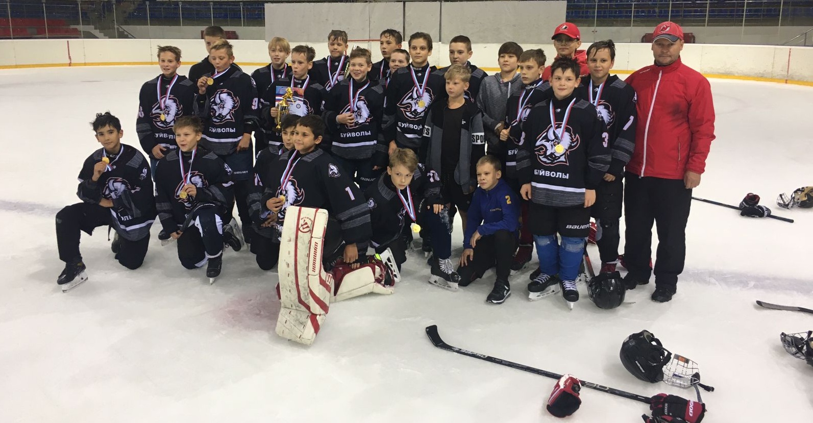 Краевые соревнования по хоккею среди мальчиков до 13 лет